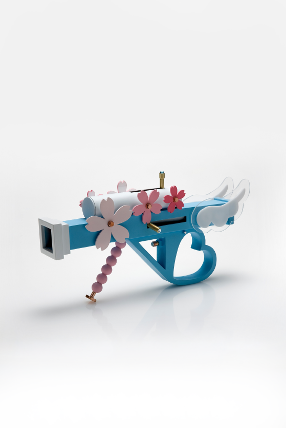 이하은_Heart♡Attack Series _마음을 궤뚫는 총(제41회 공예전공 졸업전시) 대표이미지